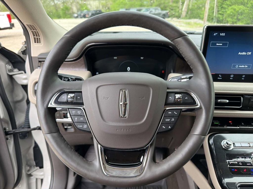 Used 2023 Lincoln Nautilus Reserve w/ Equipment Group 201A image 34