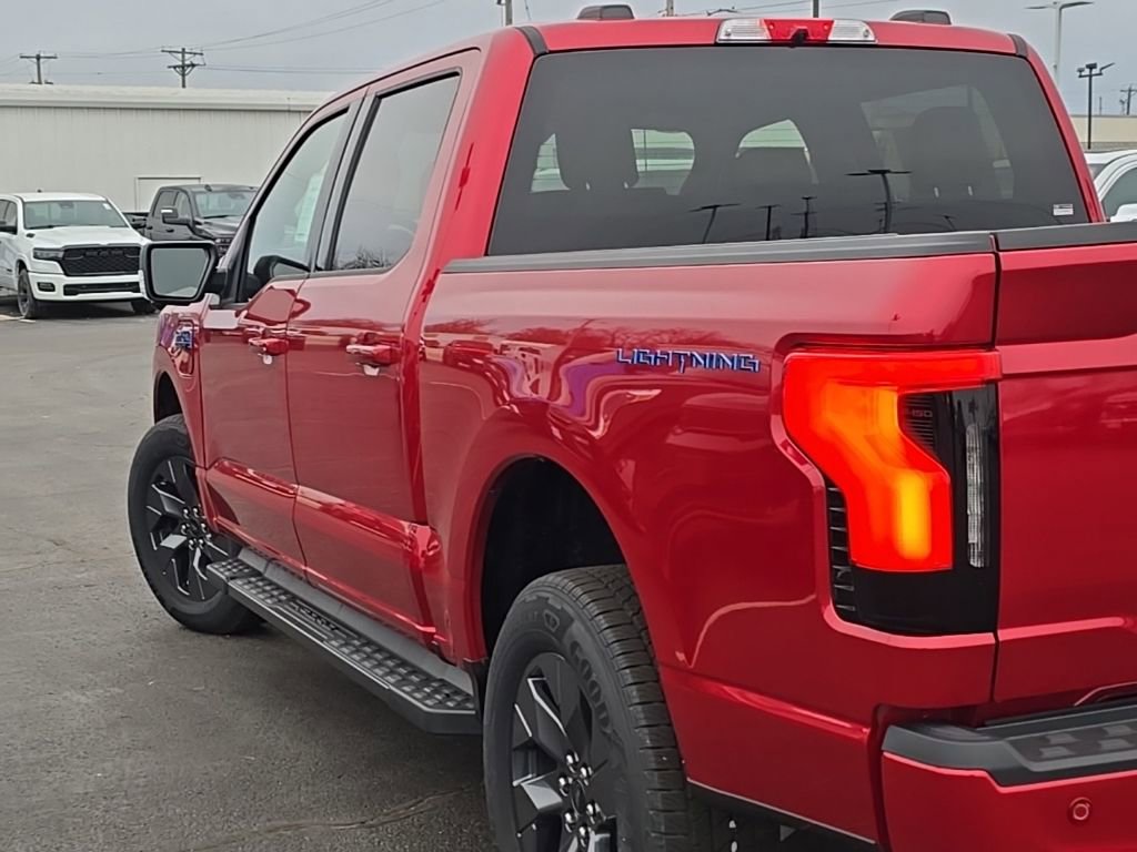 New 2025 Ford F150 Lightning Flash AWD/4WD image 73