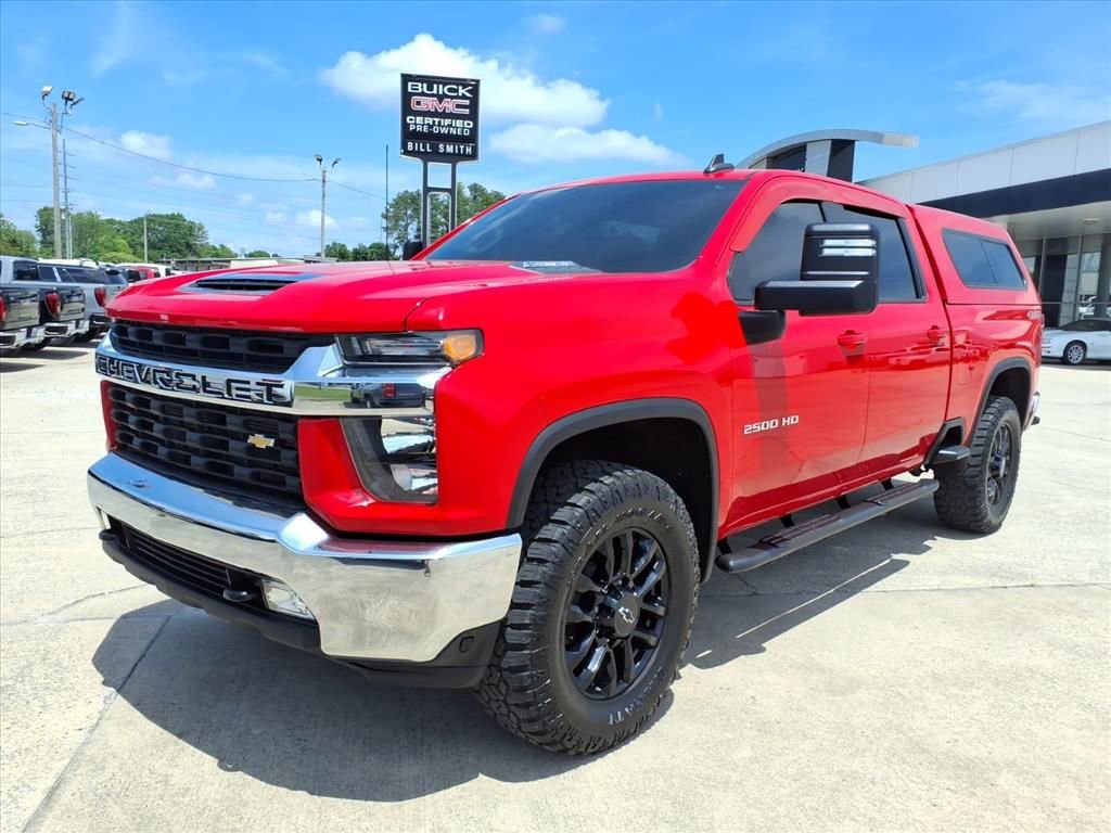 Used 2022 Chevrolet Silverado 2500 LT w/ Convenience Package AWD/4WD image 3