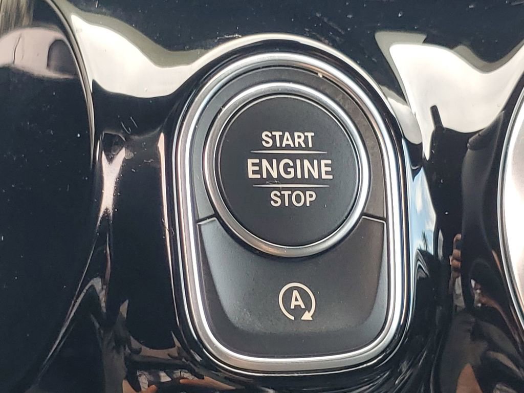 Certified 2021 Mercedes-Benz GLA 250 image 14