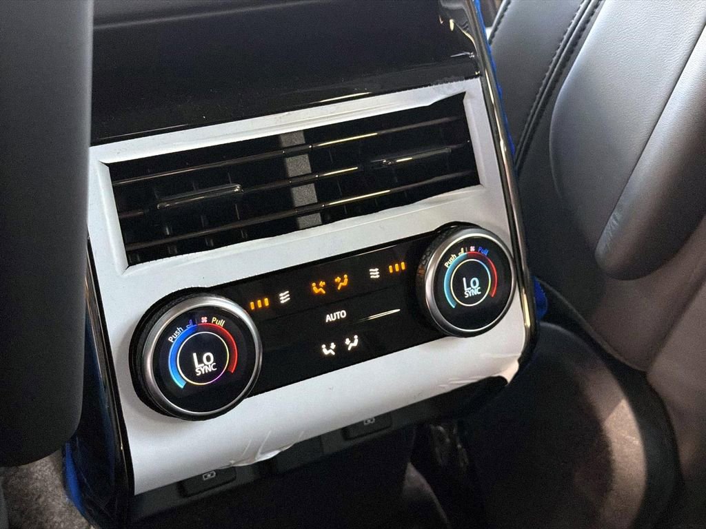 New 2026 Land Rover Range Rover Sport Dynamic SE image 15