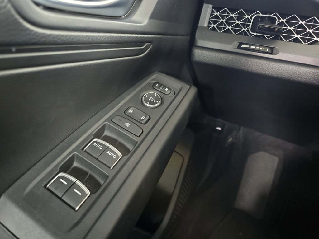 Used 2023 Honda Accord LX image 23