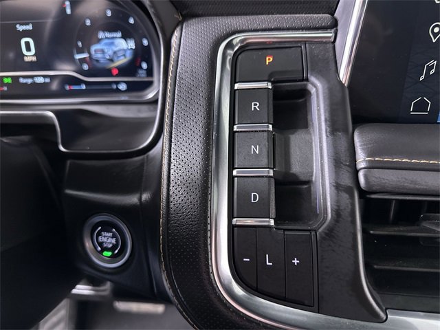 Used 2024 GMC Yukon AT4 w/ Technology Package image 16