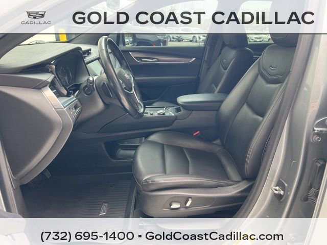 Certified 2024 Cadillac XT5 Luxury w/ LPO, Floor Liner Package image 14