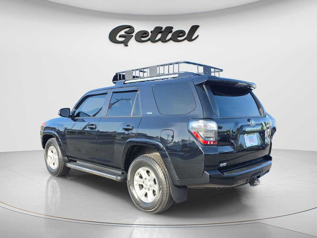 Used 2023 Toyota 4Runner SR5 image 6