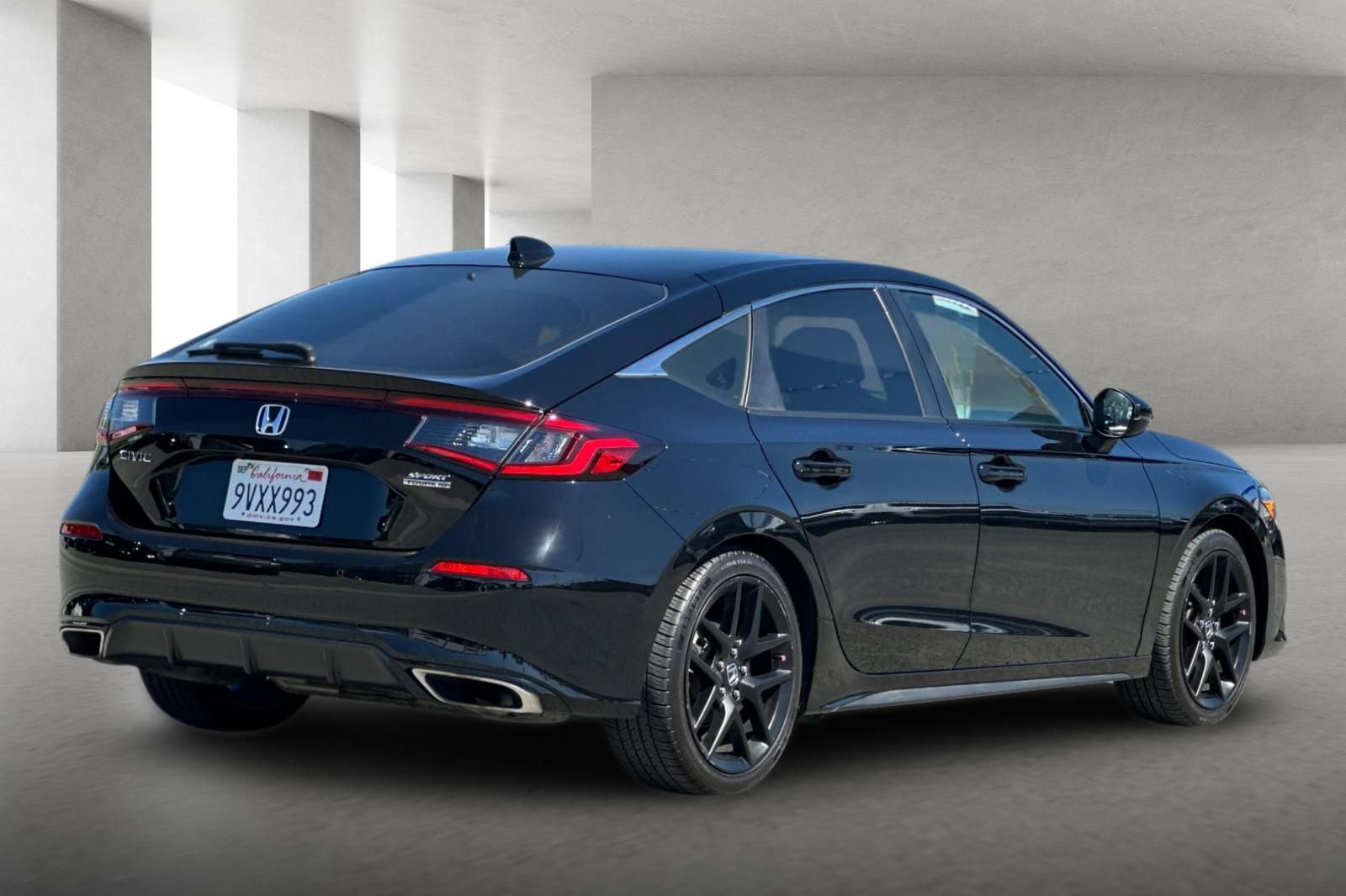 Certified 2022 Honda Civic Sport Touring image 4