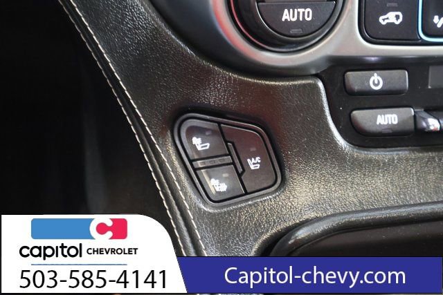 Used 2015 Chevrolet Suburban LTZ image 24