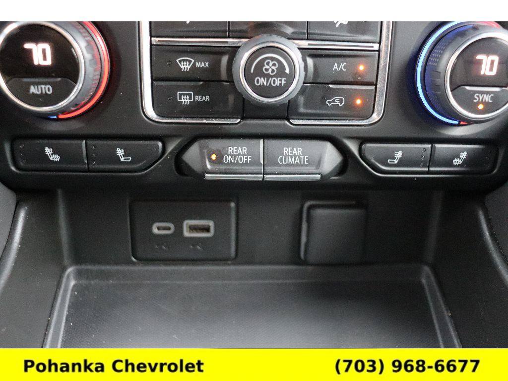 Certified 2024 Chevrolet Suburban LT AWD/4WD image 17