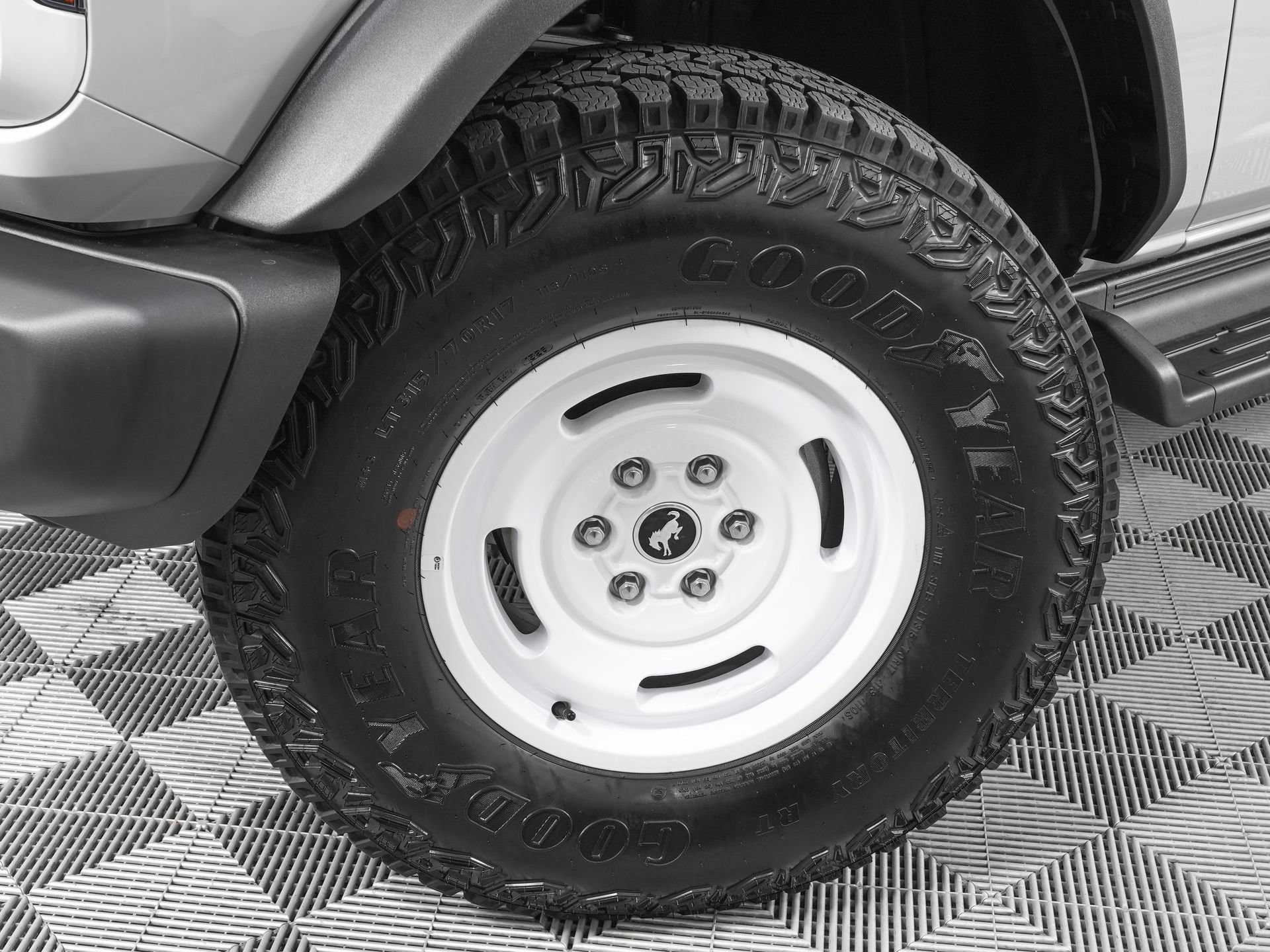 Used 2026 Ford Bronco Heritage Edition AWD/4WD image 28