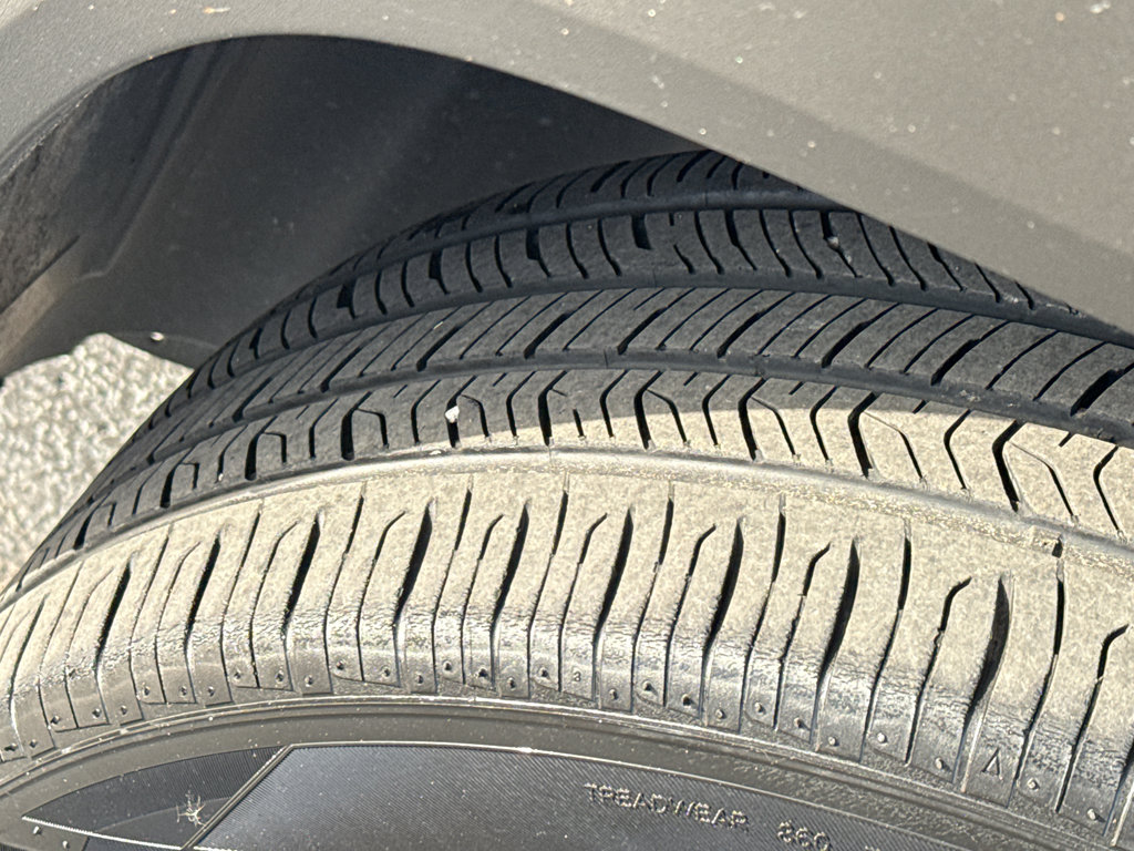 Used 2016 Jeep Renegade Latitude image 9