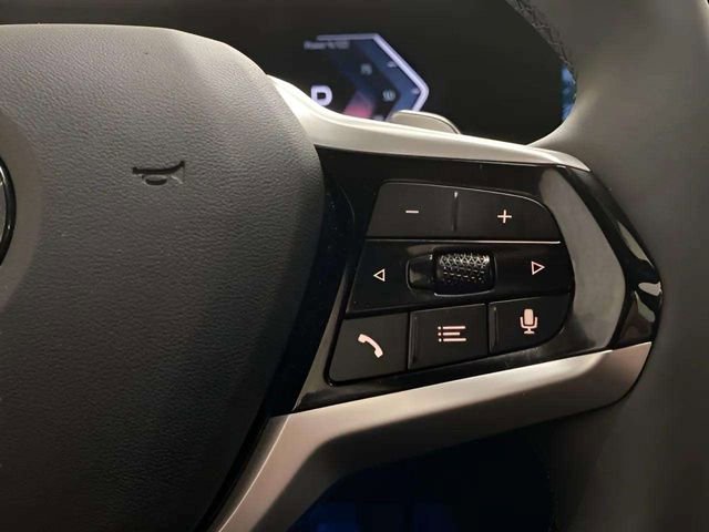 Used 2025 BMW 430i xDrive w/ Premium Package image 29