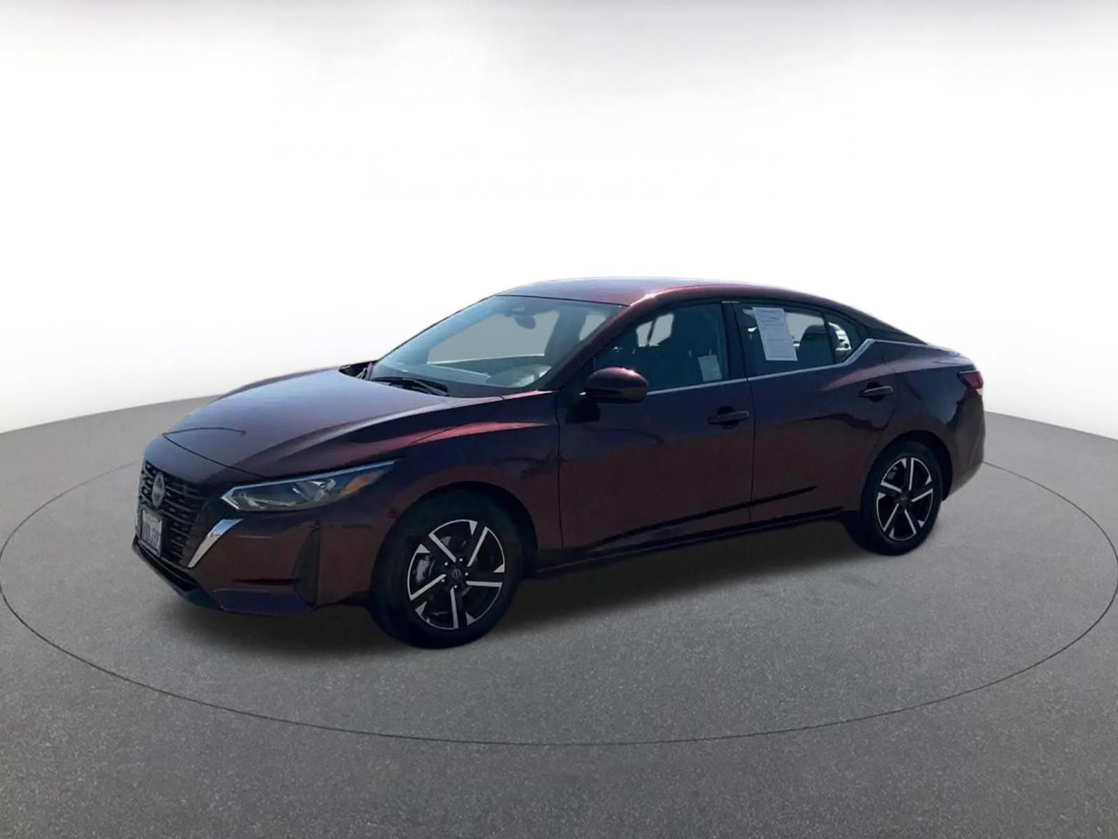 Used 2025 Nissan Sentra SV image 8