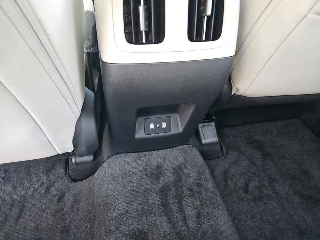 New 2026 Hyundai Tucson SEL FWD image 17
