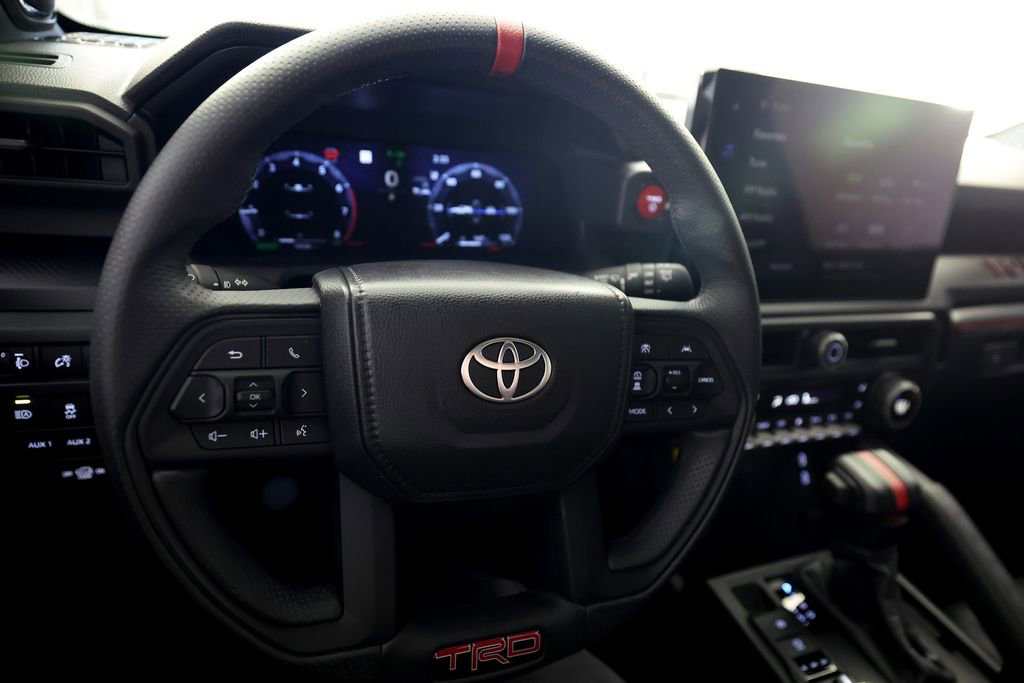 Used 2025 Toyota 4Runner TRD Pro AWD/4WD image 19