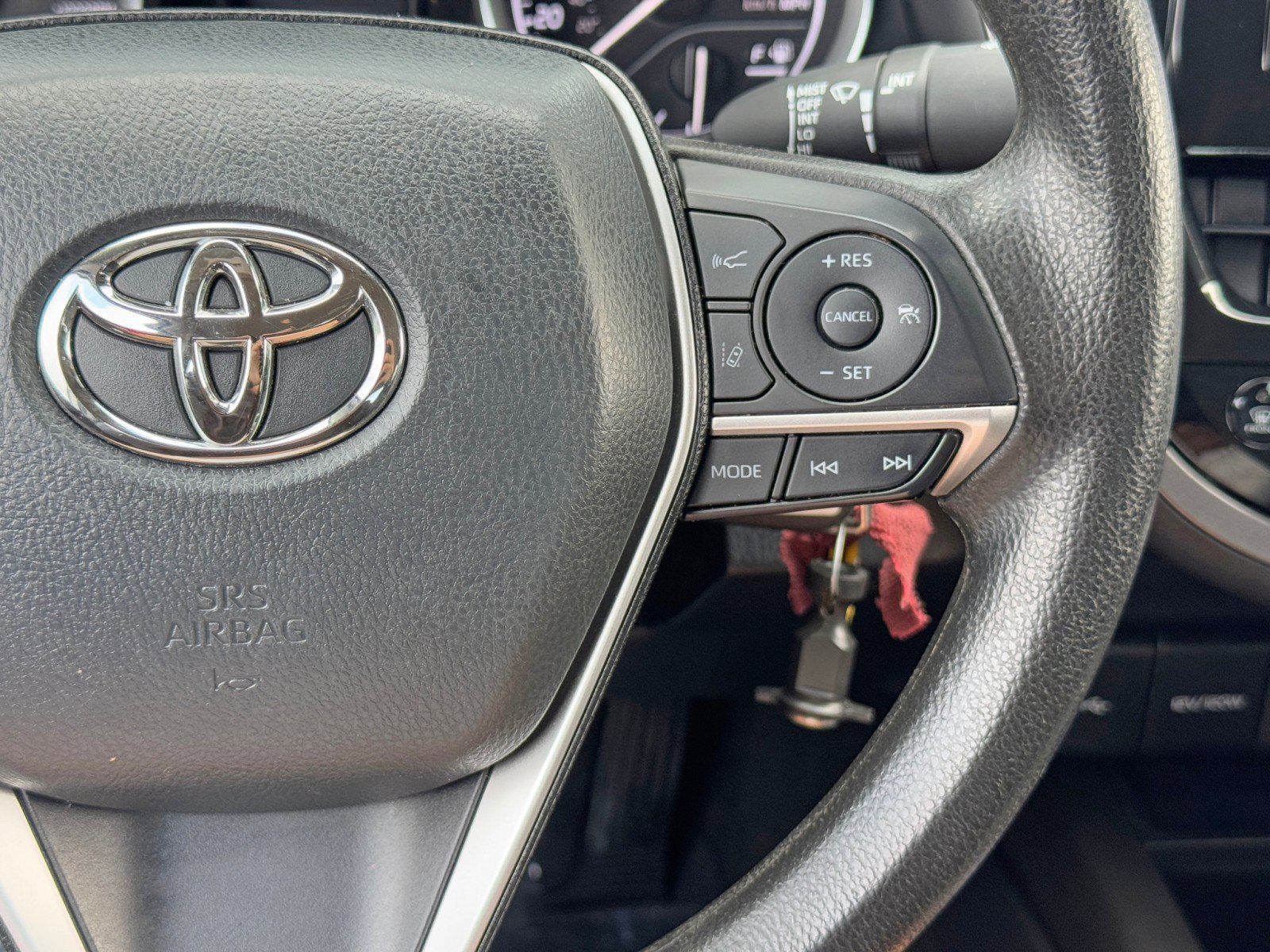 Used 2024 Toyota Camry LE image 19