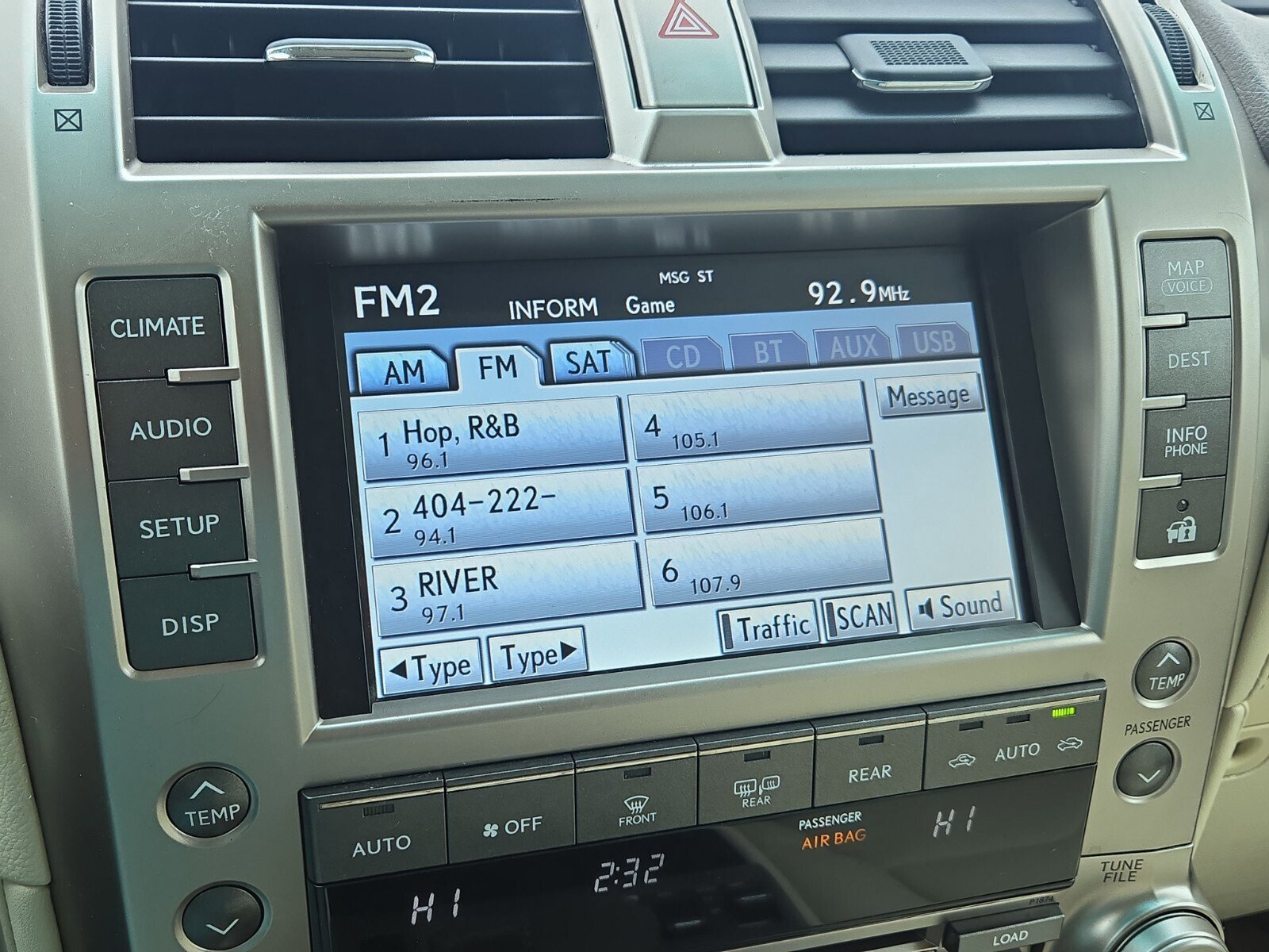 Used 2012 Lexus GX 460 image 15