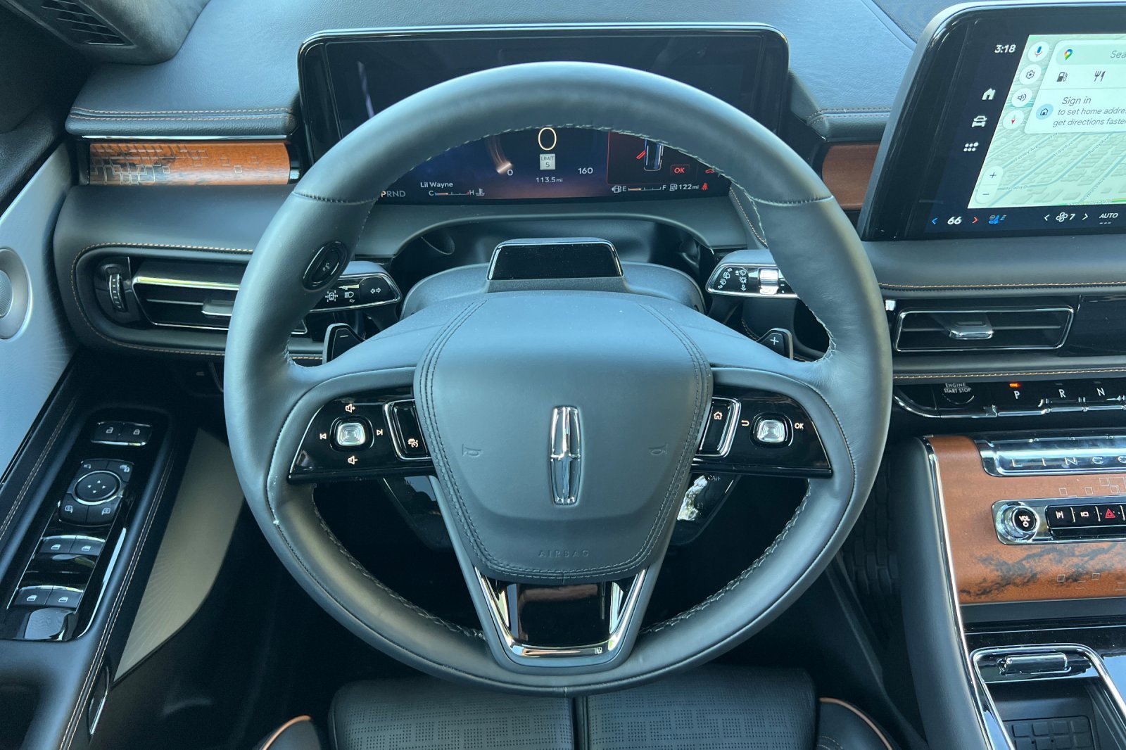 New 2025 Lincoln Aviator Black Label image 12