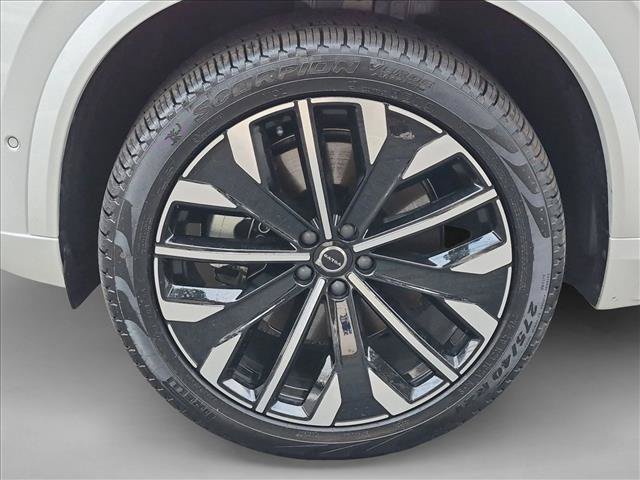 Used 2026 Volvo XC90 T8 Plus w/ Protection Package Premier AWD/4WD image 26