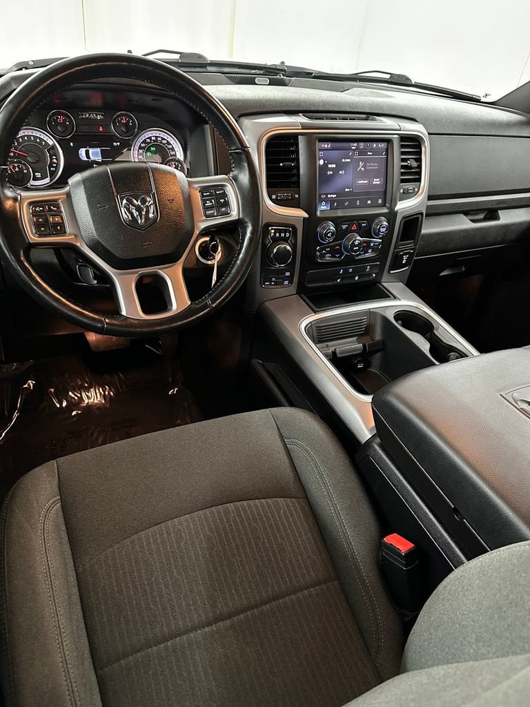 Used 2022 RAM 1500 Warlock AWD/4WD image 24