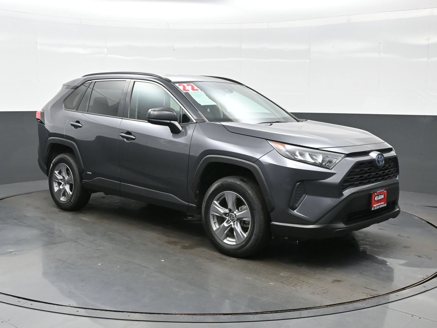Used 2022 Toyota RAV4 LE AWD/4WD image 8