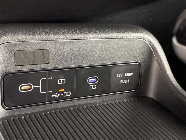 Used 2024 Hyundai Kona SEL image 21