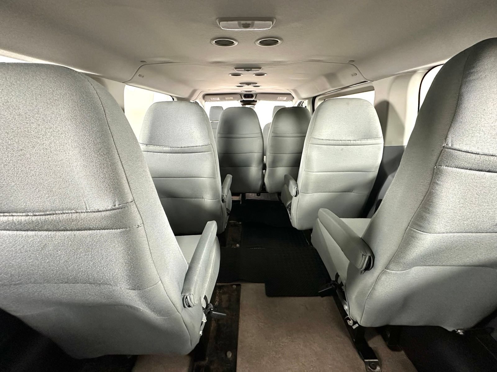 Used 2019 Ford Transit 350 XLT RWD image 26