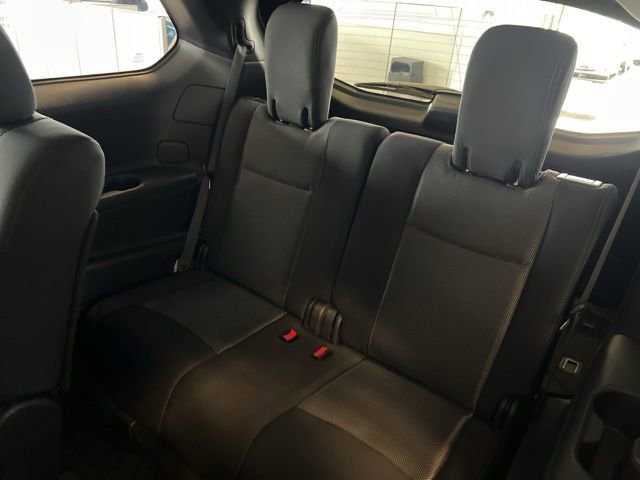 Used 2018 Nissan Pathfinder S image 18
