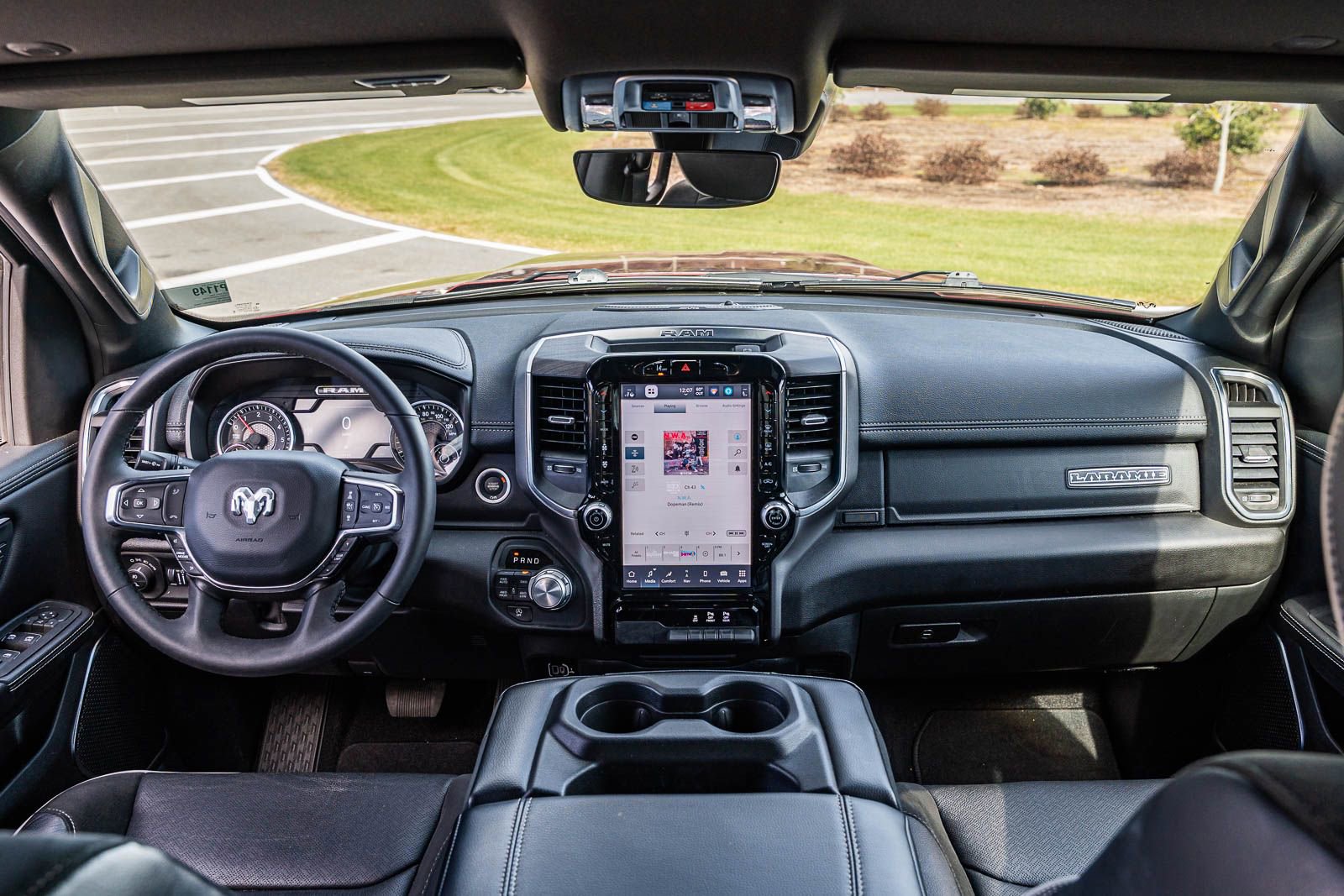 Used 2025 RAM 1500 Laramie image 24