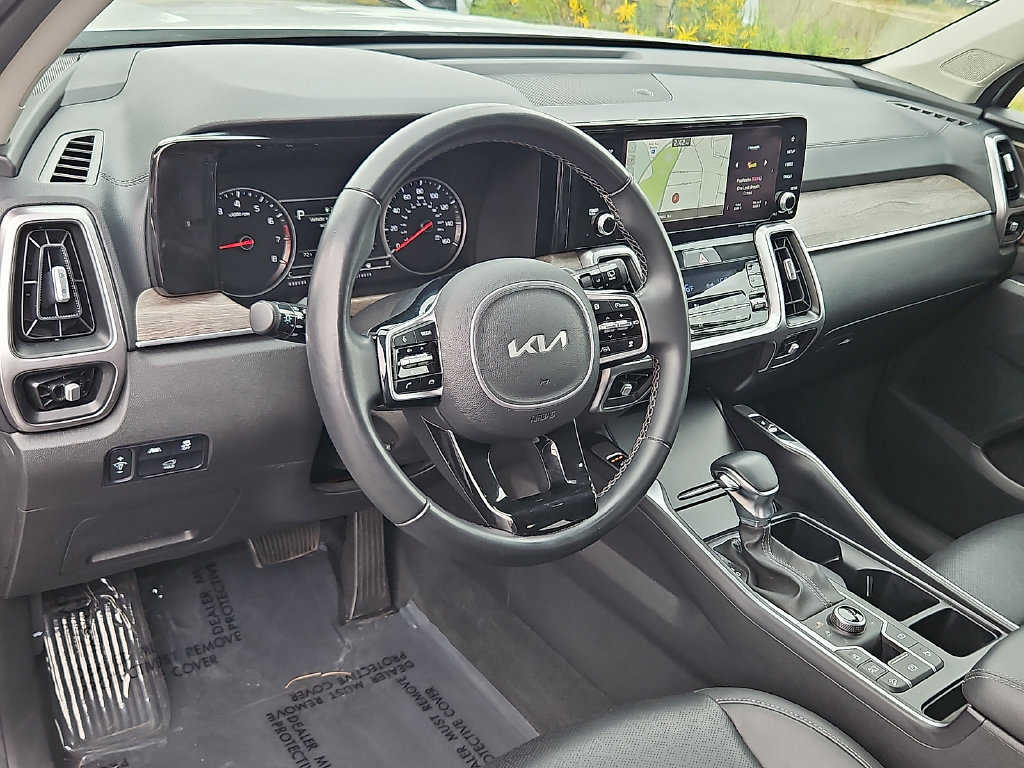 Certified 2022 Kia Sorento X-Line EX AWD/4WD image 28