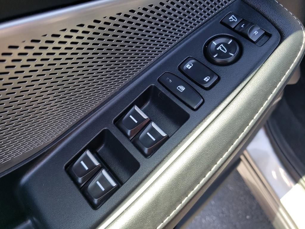 Certified 2023 Acura MDX SH-AWD w/ Technology Package image 20