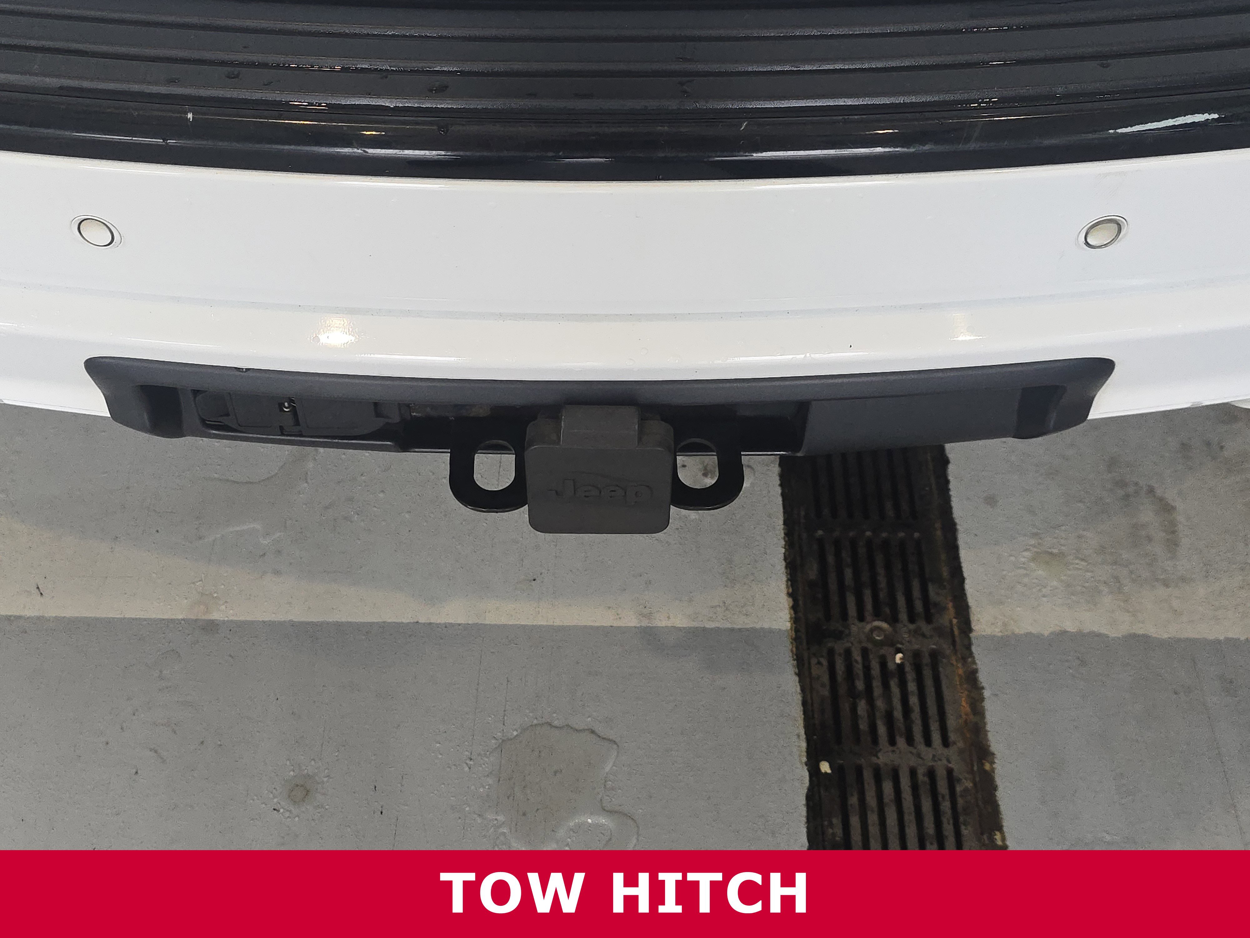 Used 2017 Jeep Grand Cherokee Altitude image 15