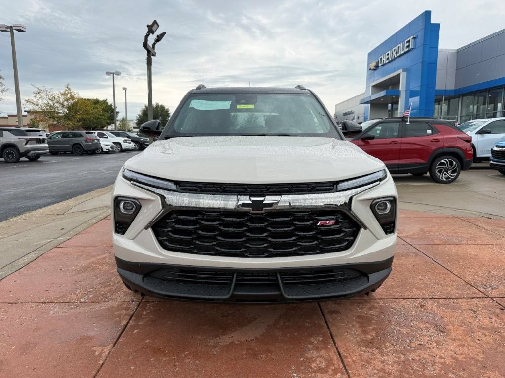 New 2026 Chevrolet TrailBlazer RS w/ Convenience Package FWD image 2