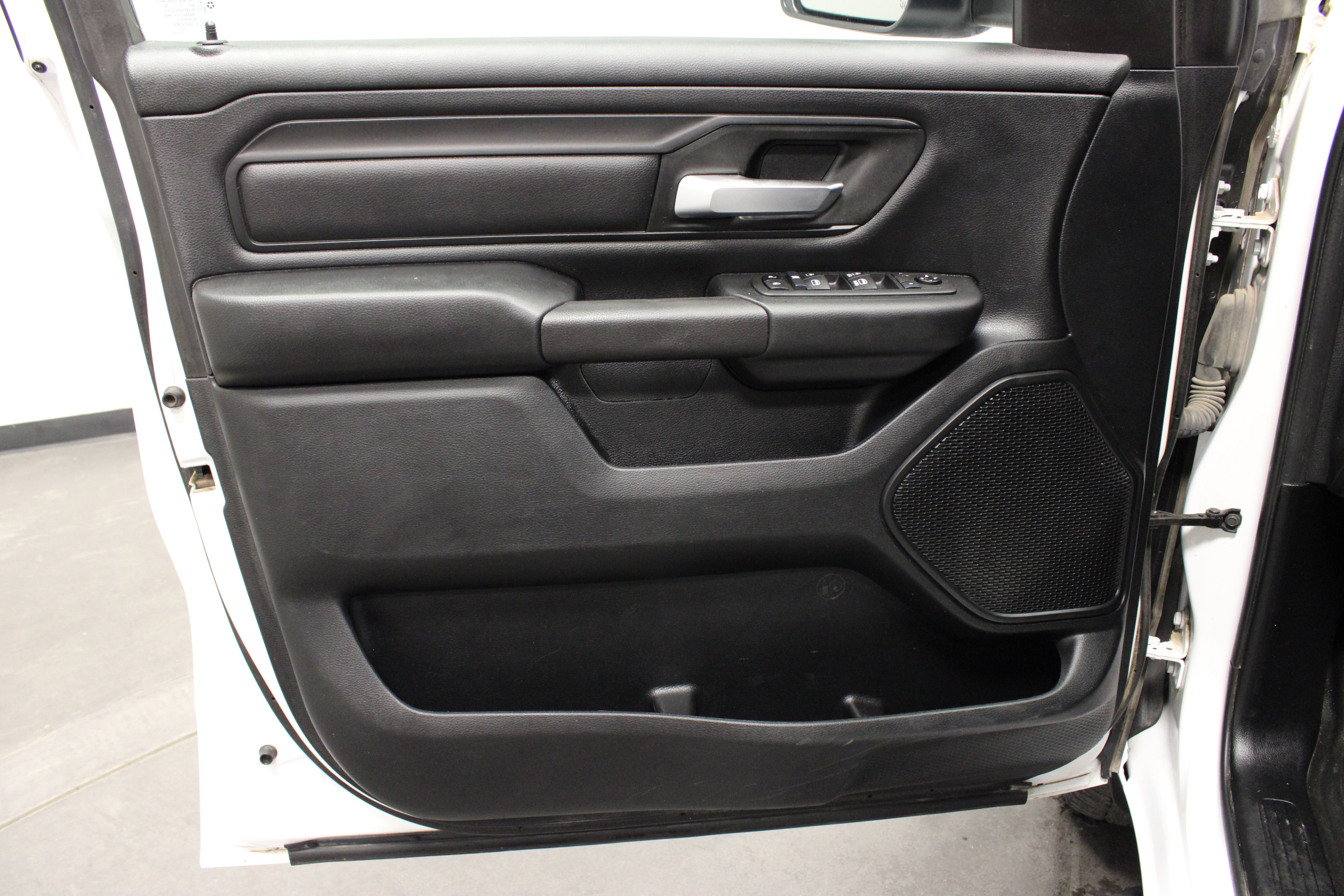 Used 2021 RAM 1500 Tradesman w/ Tradesman Group AWD/4WD image 12
