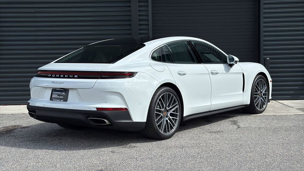 Certified 2025 Porsche Panamera image 23