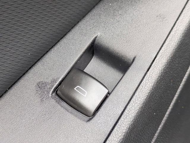 New 2026 Chevrolet Equinox LT image 23