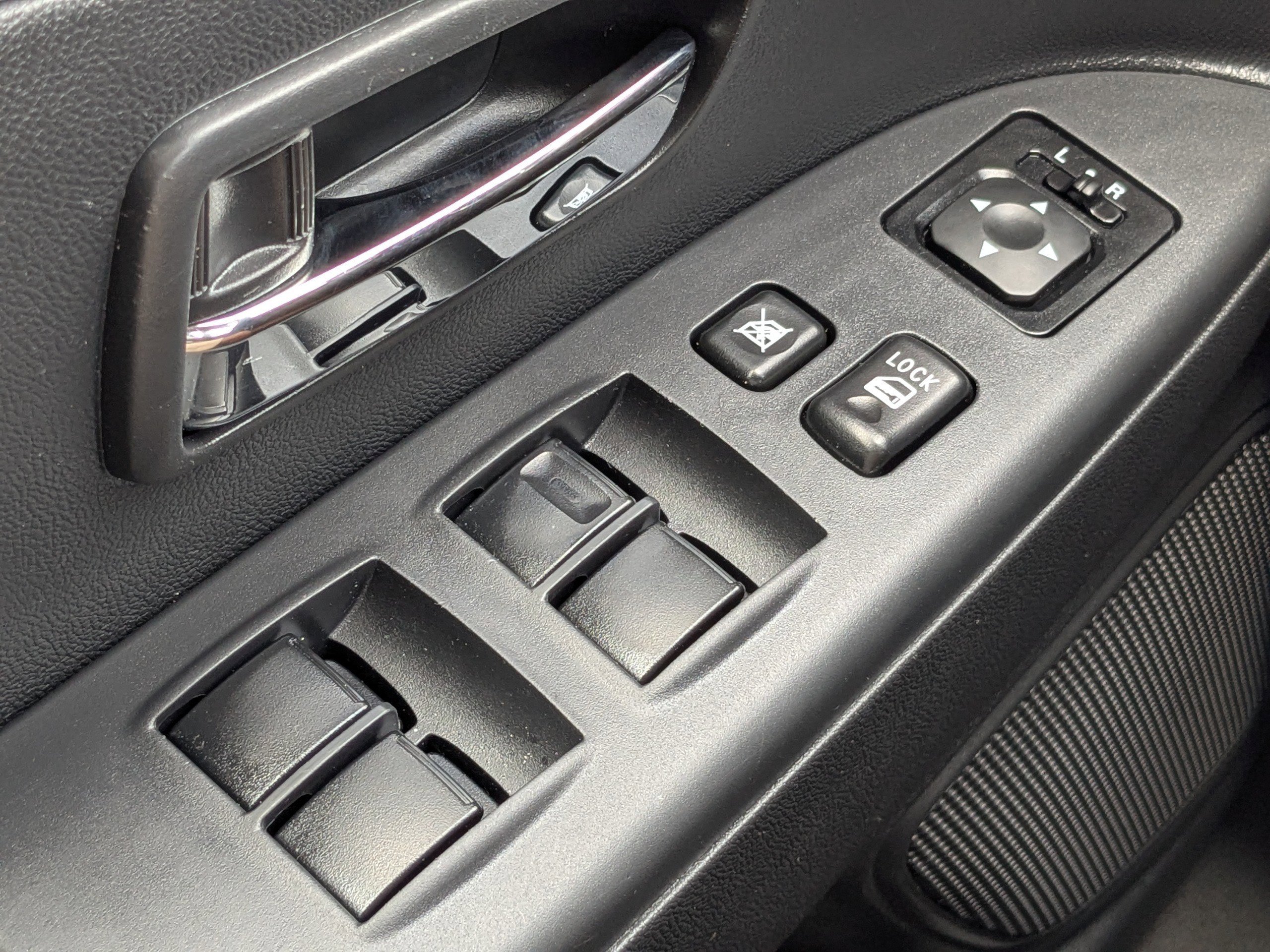Used 2025 Mitsubishi Outlander Sport ES image 22