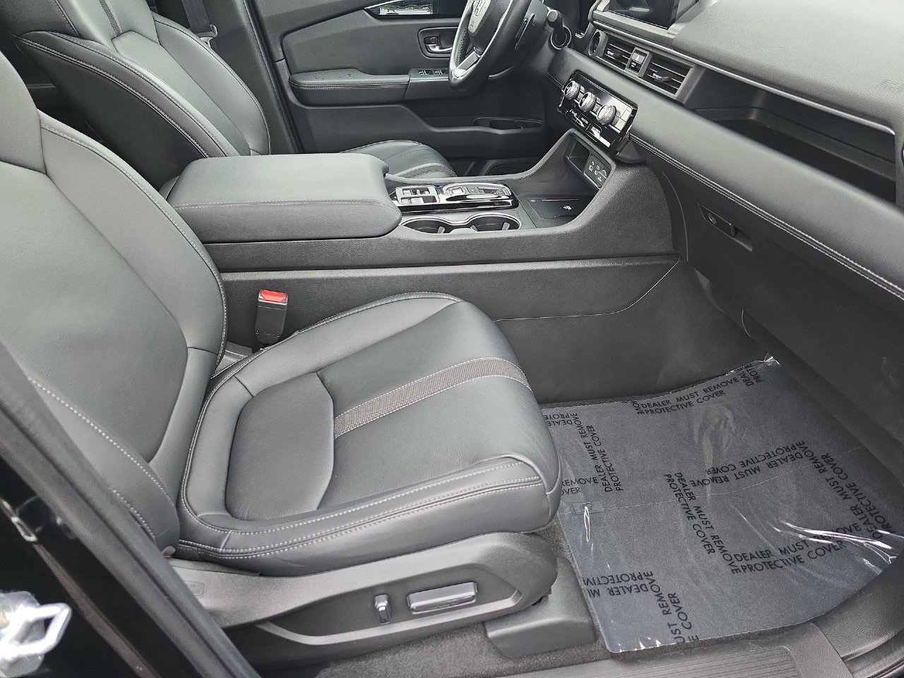 Used 2023 Honda Pilot Touring image 30