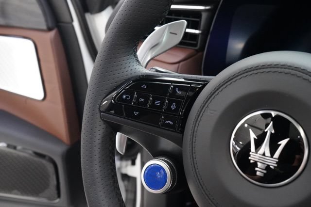 New 2025 Maserati Grecale Modena AWD/4WD image 18