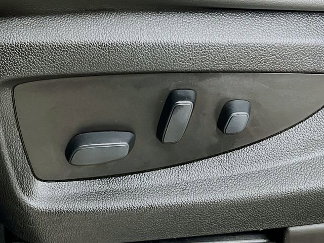 Used 2019 GMC Yukon Denali w/ Open Road Package image 11