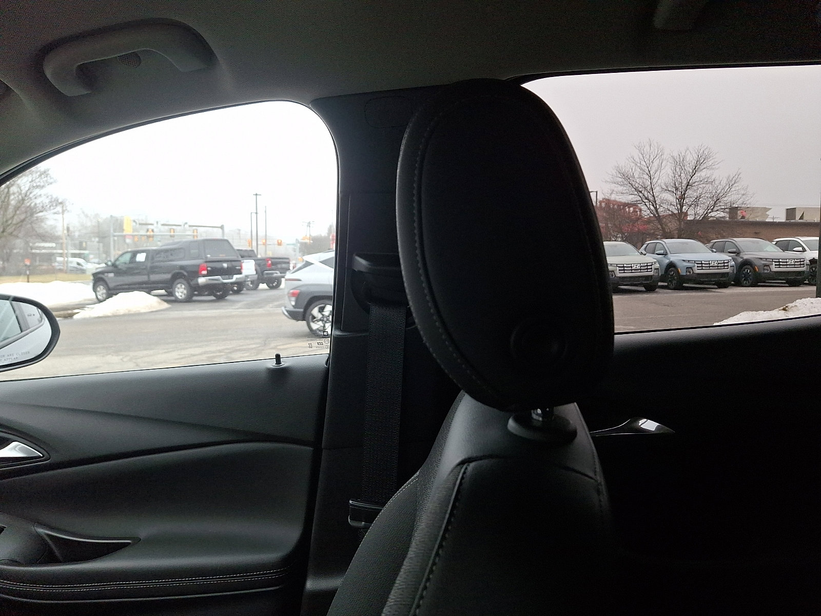 Used 2024 Buick Encore GX Preferred w/ Advanced Technology Package image 17