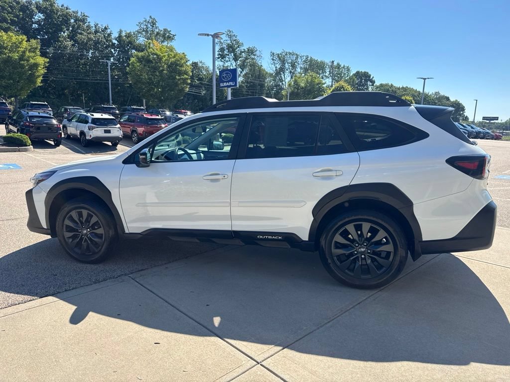 Used 2023 Subaru Outback Onyx Edition AWD/4WD image 8