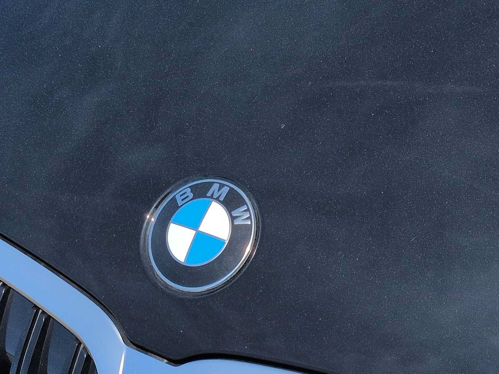 Used 2026 BMW 330i xDrive Sedan w/ Premium Package AWD/4WD image 11