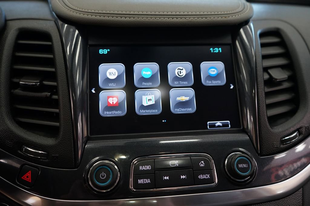 Used 2018 Chevrolet Impala LT FWD image 34