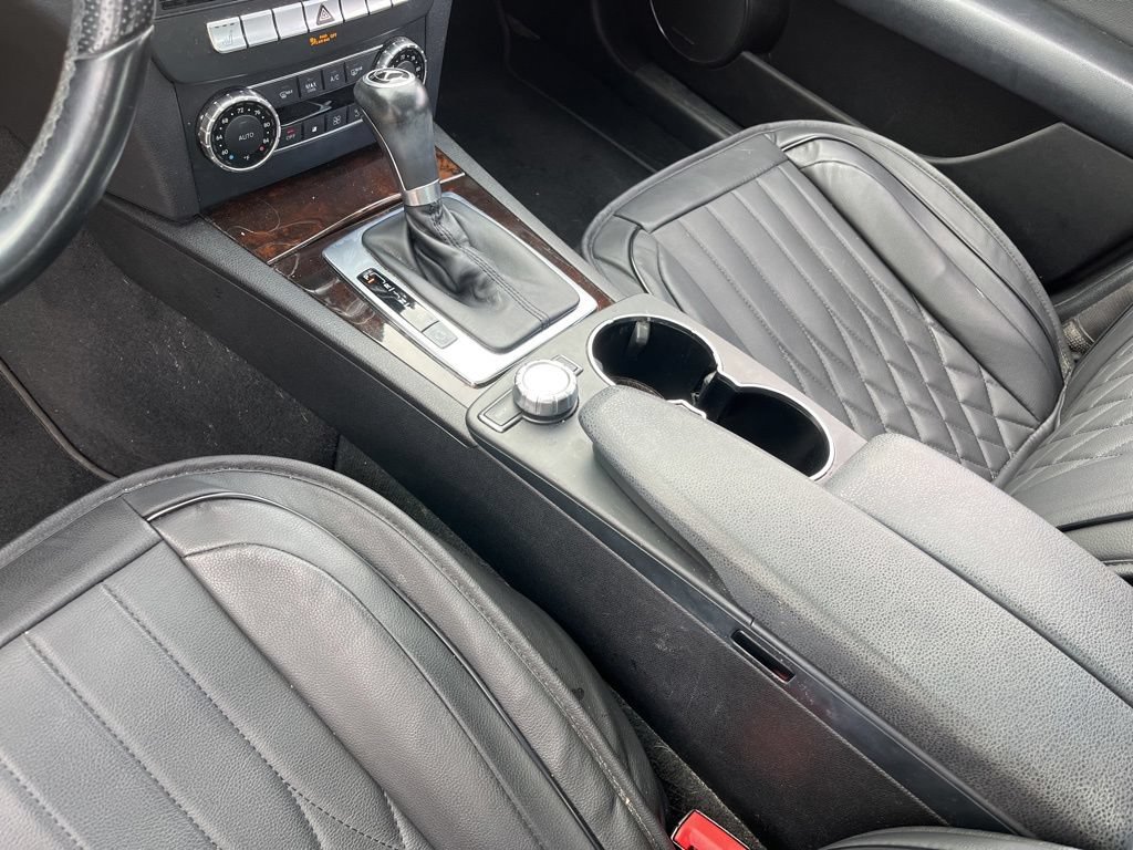 Used 2013 Mercedes-Benz C 250 Sedan image 18