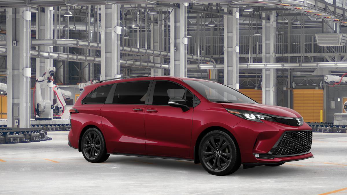 New 2026 Toyota Sienna XSE FWD image 16