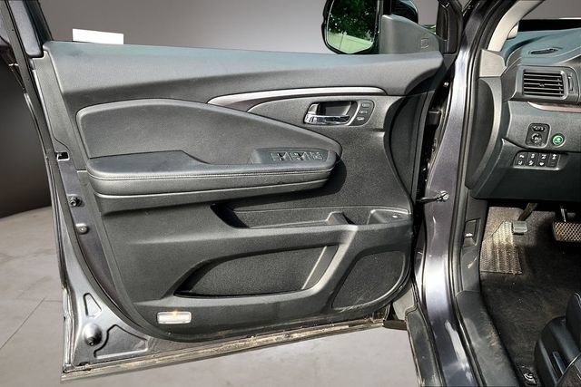 Used 2023 Honda Ridgeline RTL-E image 21