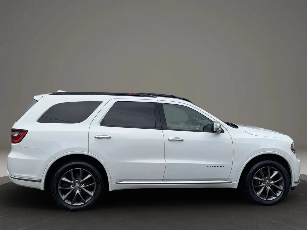 Used 2020 Dodge Durango Citadel AWD/4WD image 6