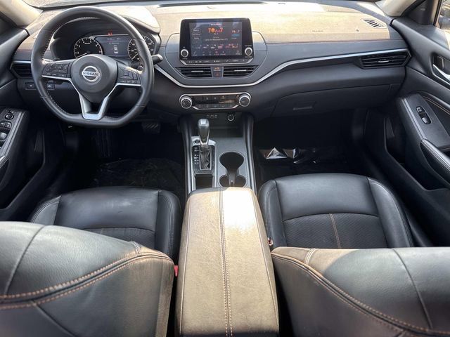 Used 2022 Nissan Altima 2.5 SR image 13