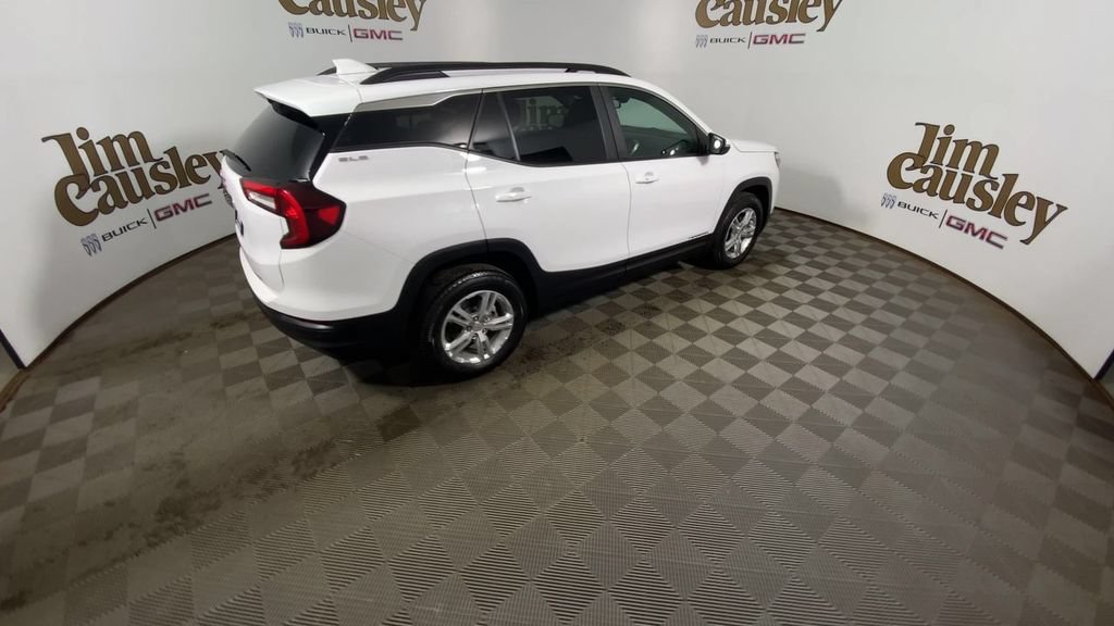Certified 2023 GMC Terrain SLE w/ Driver Convenience Package AWD/4WD image 8