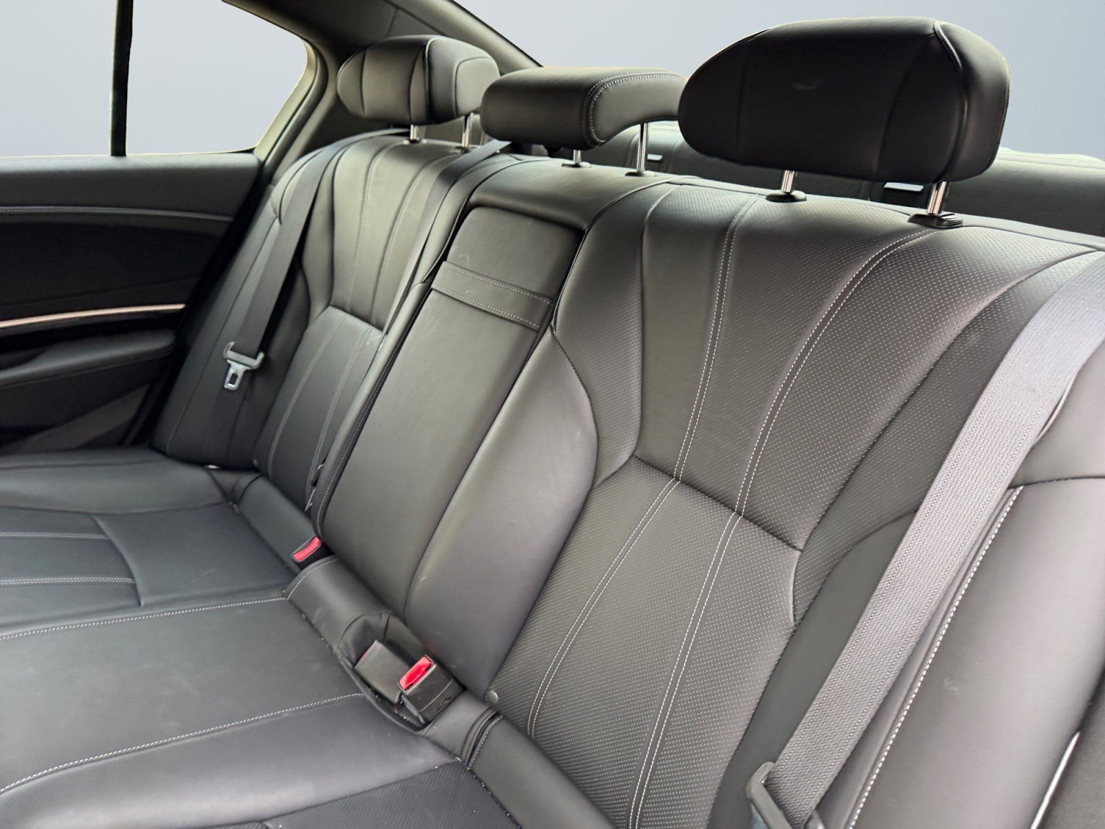 Used 2020 Acura RLX w/Technology Pkg image 14